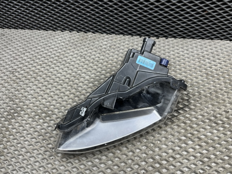 Фара противотуманная Land Rover Discovery Sport (L550, 2018г.)
