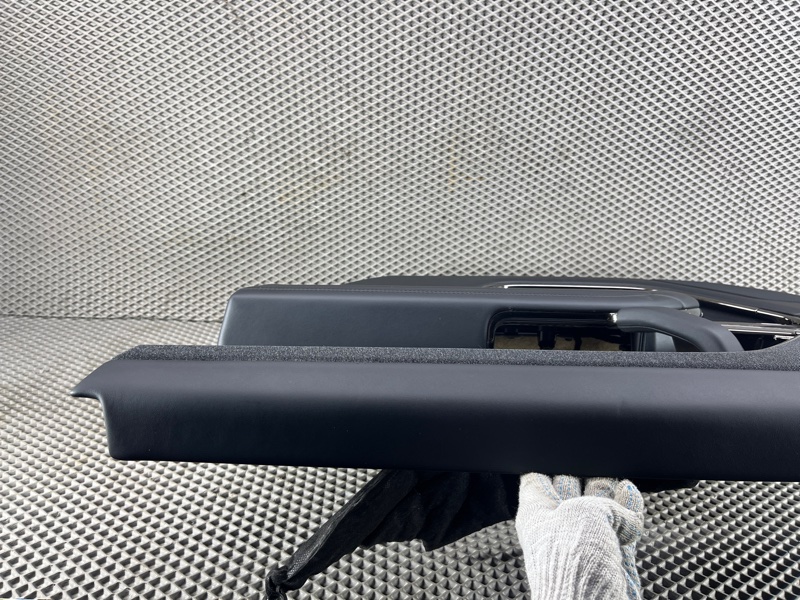 Обшивка двери Land Rover Range Rover Sport (L461, 2024г.)