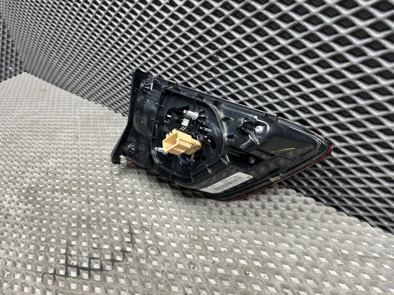 Фонарь противотуманный Volkswagen Tiguan (MBQ, 2022г.)