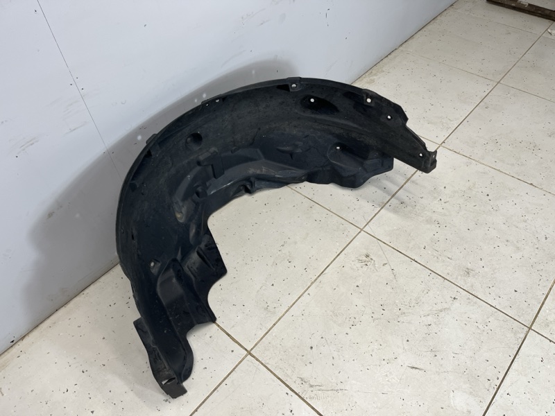 Подкрылок Land Rover Discovery 4 (L319, 2015г.)