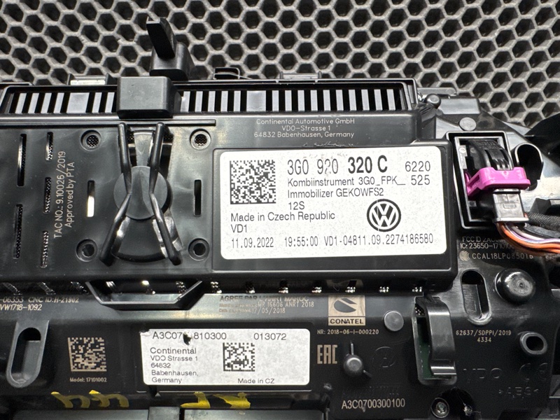 Панель приборов (щиток) Volkswagen Tiguan (MBQ, 2023г.)
