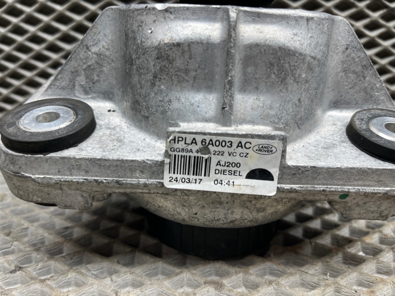 Опора двигателя Land Rover Range Rover Sport (L494, 2017г.)