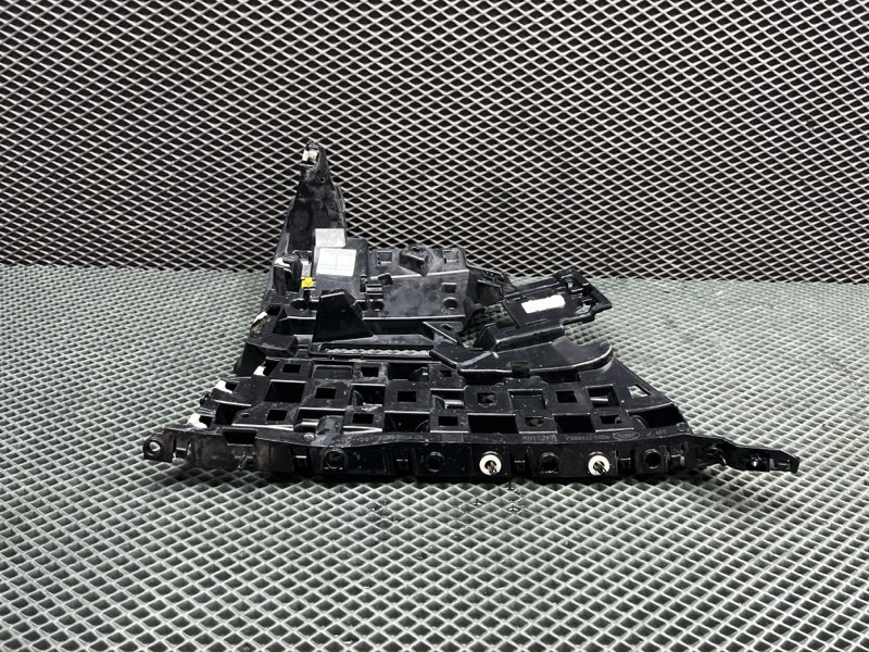 Кронштейн бампера Land Rover Range Rover Sport (L461, 2025г.)