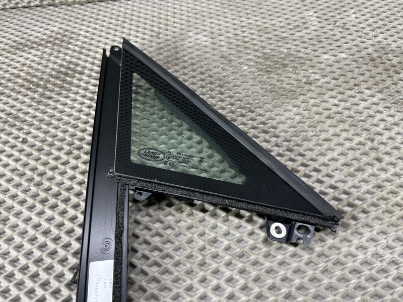 Стекло двери Land Rover Range Rover Sport (L461, 2024г.)