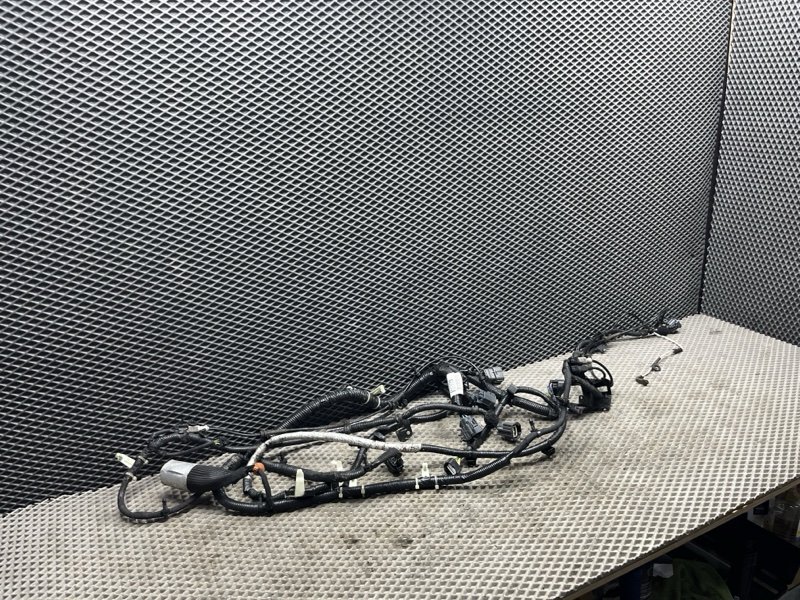 Проводка подрамника Land Rover Range Rover Sport (L494, 2020г.)