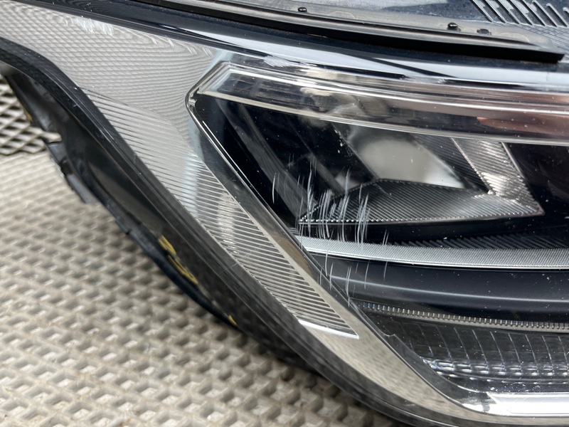 Фара Volkswagen Tiguan (MBQ, 2023г.)