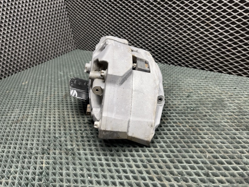 Суппорт тормозной Land Rover Range Rover Sport (L494, 2022г.)