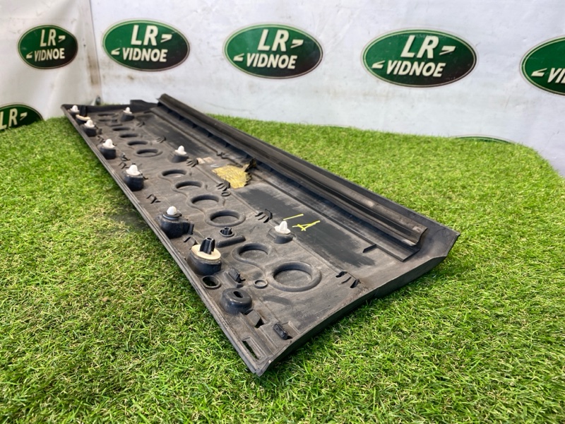 Накладка двери Land Rover Range Rover (L405, 2020г.)