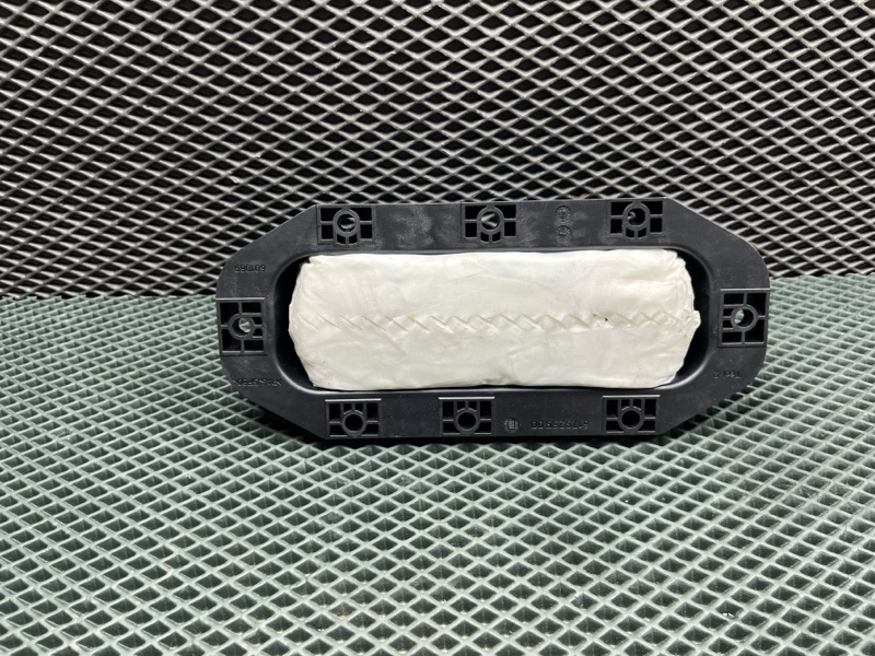 Подушка безопасности Land Rover Discovery Sport (L550, 2016г.)
