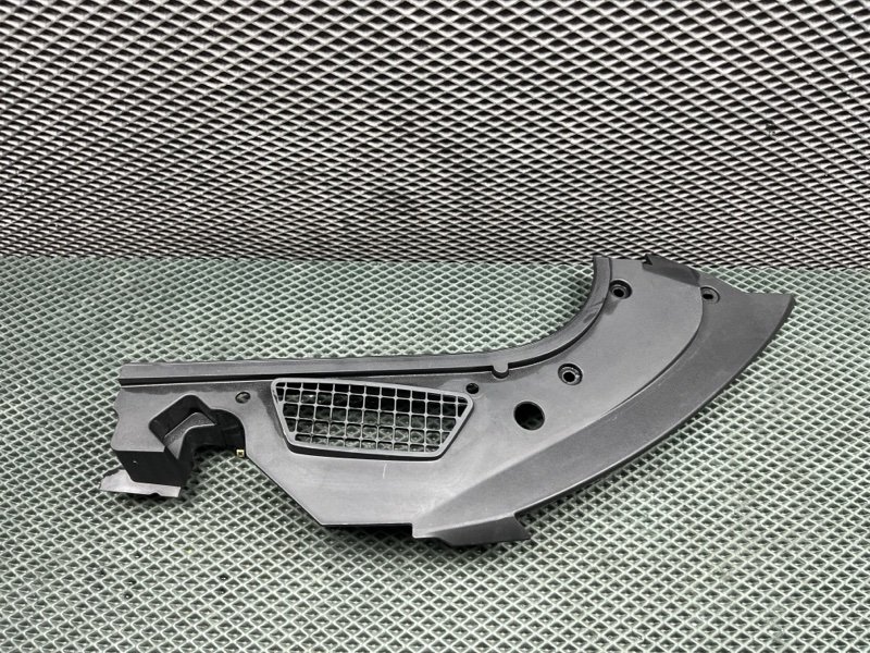 Пластик моторного отсека Land Rover Range Rover Sport (L461, 2025г.)