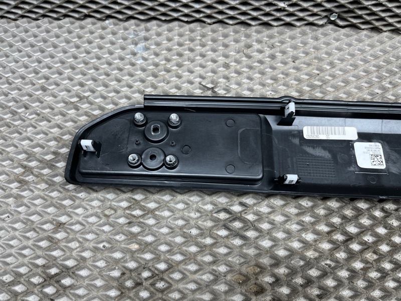Декоративная накладка торпедо Jeep Wrangler (JL, 2025г.)