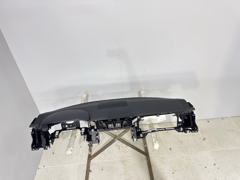 Торпедо Land Rover Range Rover Sport (L494, 2020г.)