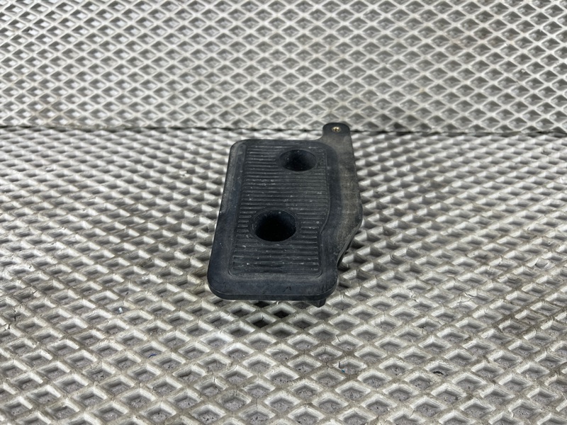 Опора домкрата Land Rover Range Rover Sport (L461, 2024г.)