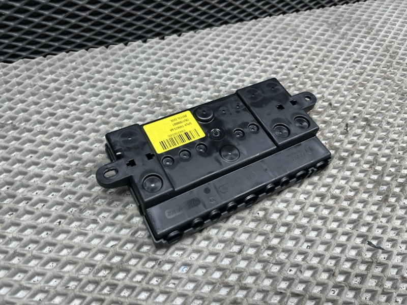 Блок предохранителей Land Rover Range Rover (L405, 2016г.)