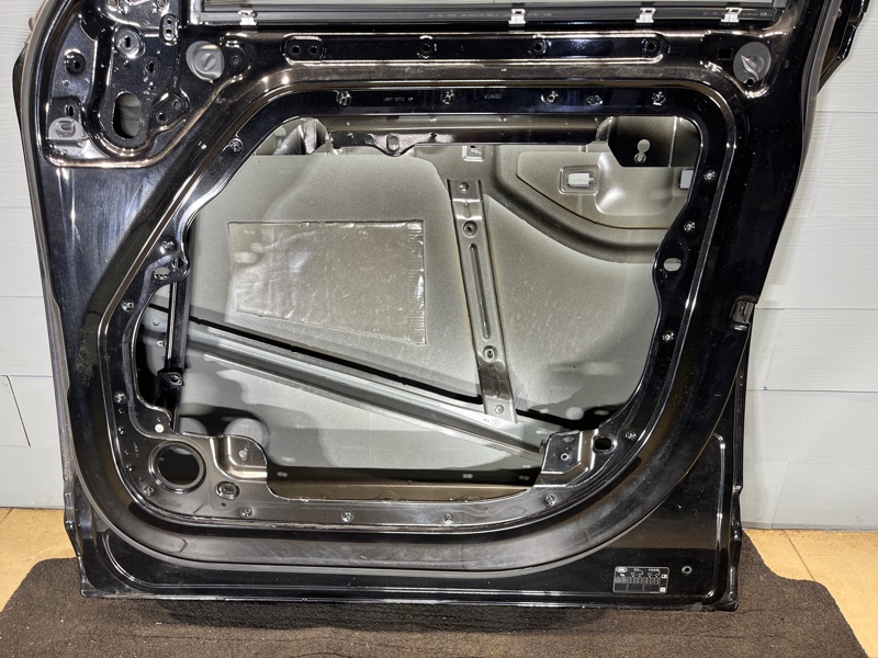 Дверь Land Rover Defender (L663, 2020г.)