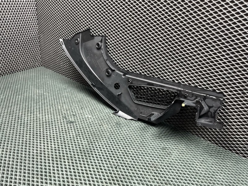 Пластик моторного отсека Land Rover Range Rover Sport (L461, 2025г.)
