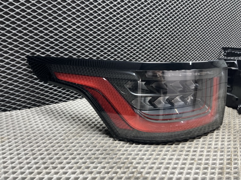 Фонари рестайлинг Land Rover Range Rover Sport (L494, 2020г.)