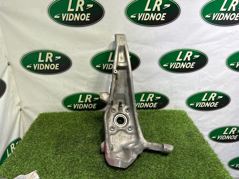Кулак Land Rover Range Rover Sport (L461, 2023г.)