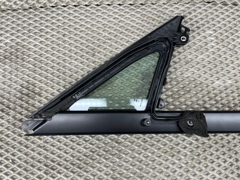 Стекло двери Land Rover Range Rover Sport (L461, 2024г.)
