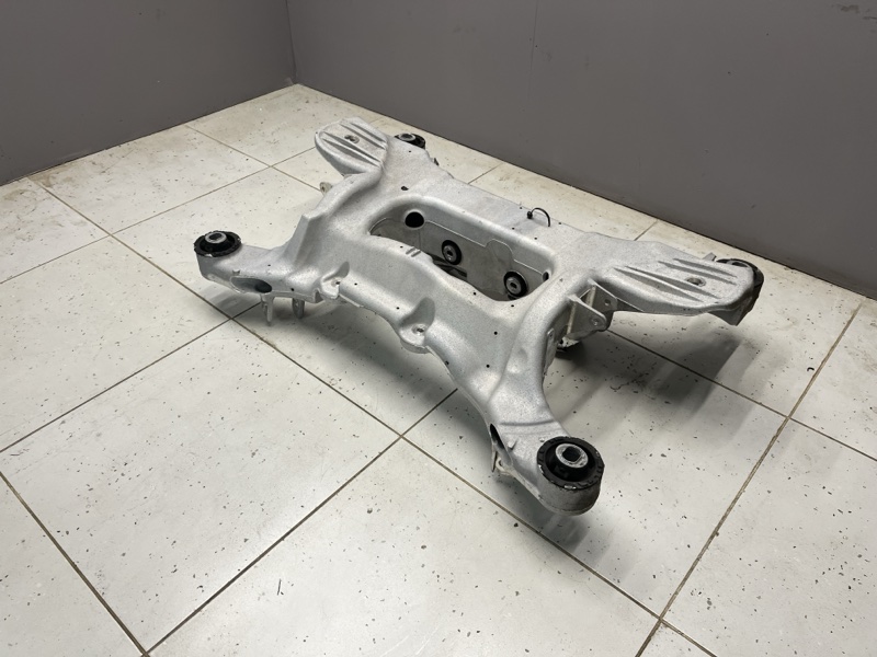 Подрамник Land Rover Range Rover Sport (L494, 2022г.)
