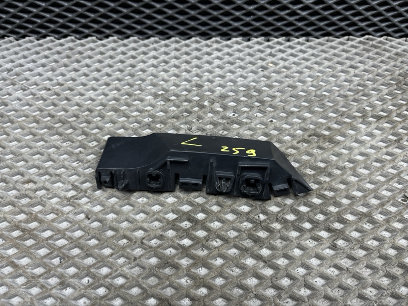 Кронштейн крыла Land Rover Range Rover (L405, 2019г.)