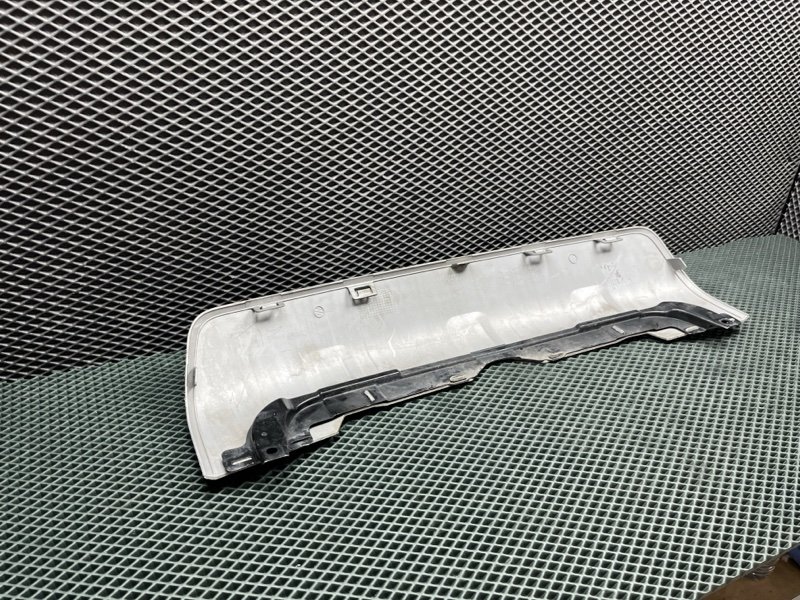 Накладка бампера Land Rover Discovery Sport (L550, 2017г.)