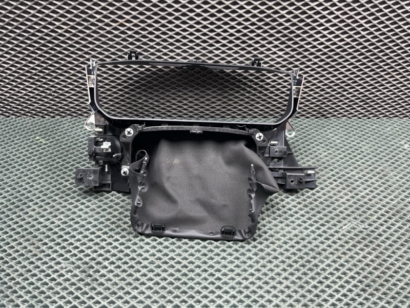 Рамка панели приборов Land Rover Range Rover Sport (L494, 2021г.)