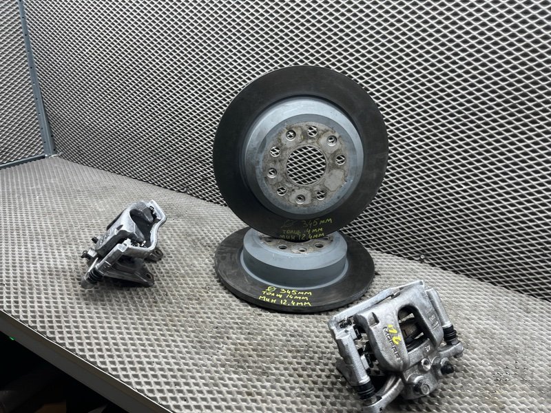 Комплект тормозной системы Jeep Wrangler (JL, 2025г.)