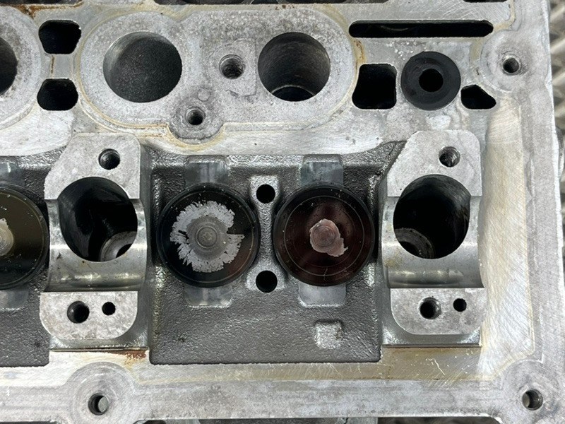 Головка блока цилиндров Land Rover Discovery 4 (L319, 2015г.)