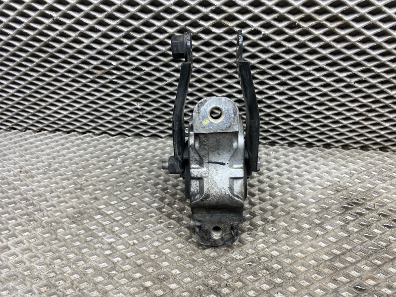 Опора двигателя Land Rover Discovery Sport (L550, 2017г.)