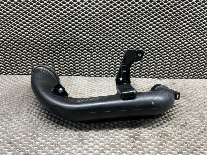 Патрубок интеркулера Land Rover Range Rover Evoque (L538, 2012г.)
