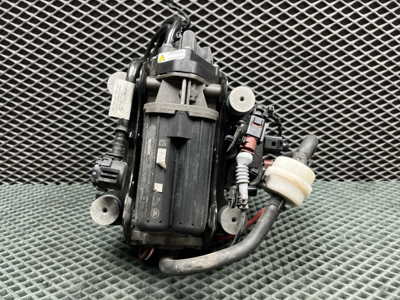 Компрессор пневмоподвески Land Rover Range Rover Sport (L461, 2025г.)