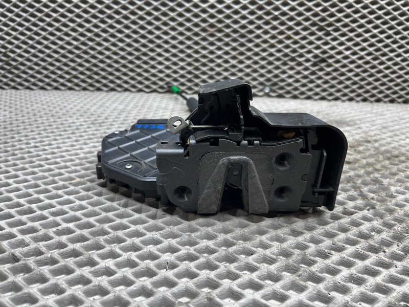 Замок двери Land Rover Range Rover Evoque (L538, 2013г.)