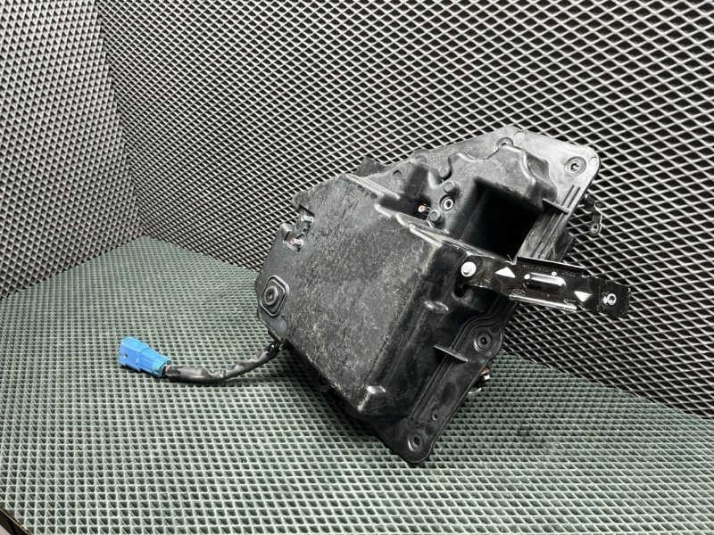 Короб аккумулятора Land Rover Range Rover Sport (L461, 2025г.)