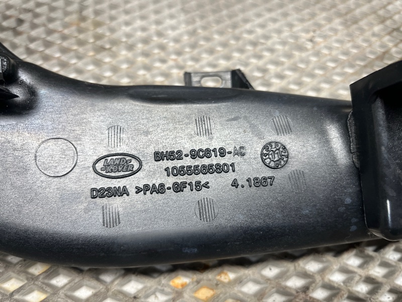 Патрубок интеркулера Land Rover Range Rover Evoque (L538, 2012г.)