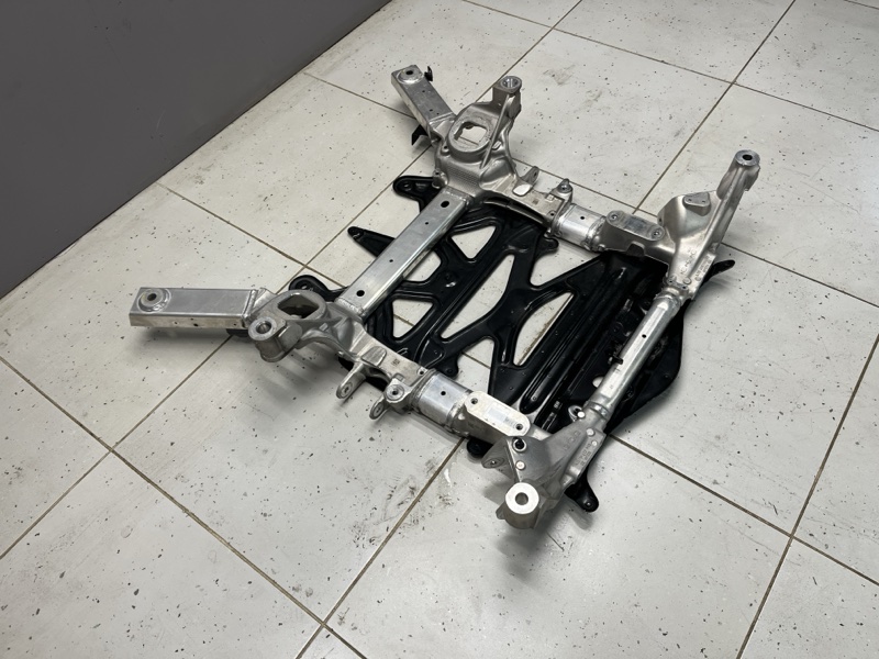 Подрамник Land Rover Range Rover Sport (L461, 2025г.)
