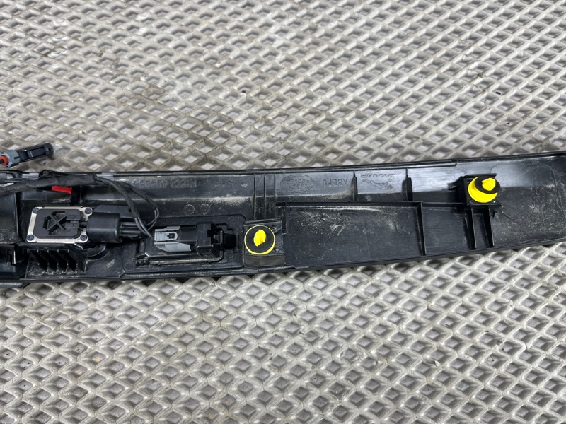Накладка двери багажника Land Rover Range Rover Sport (L461, 2024г.)