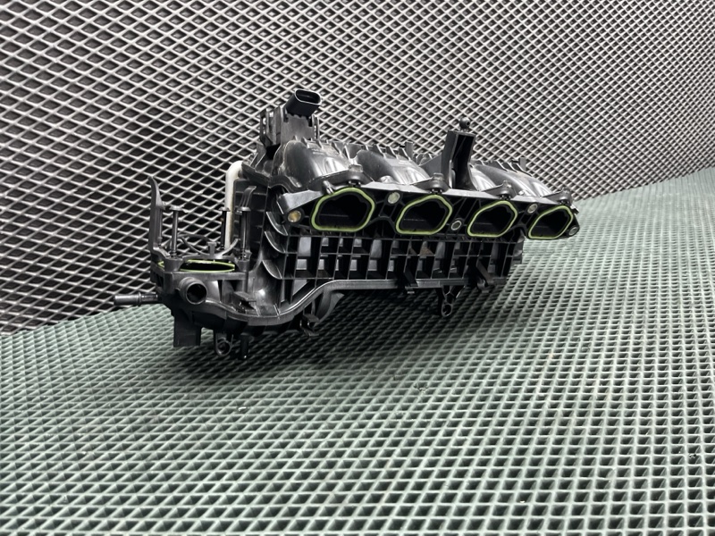 Интеркулер Volkswagen Tiguan (AllSpace, 2022г.)