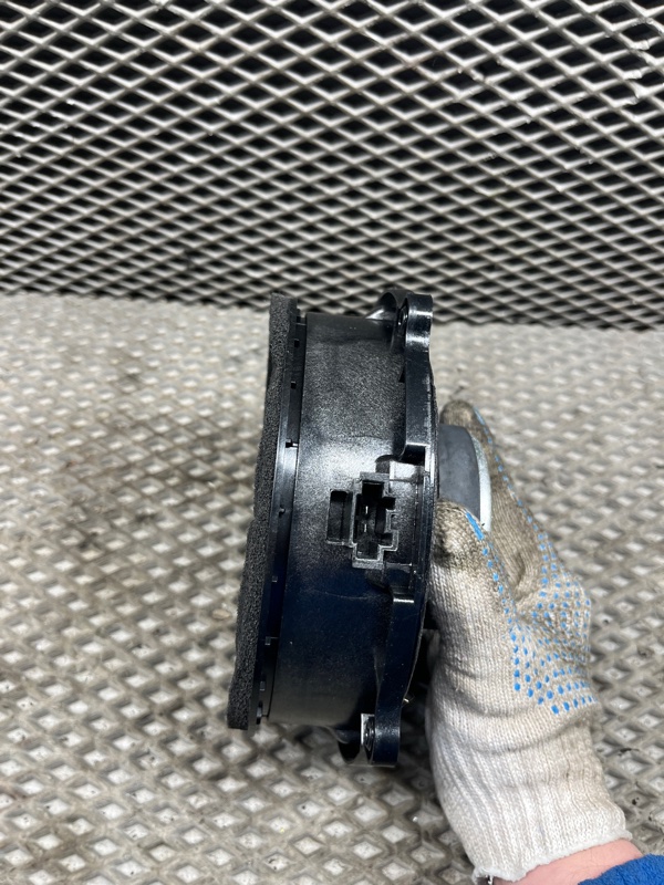 Динамик двери Land Rover Range Rover Sport (L320, 2011г.)