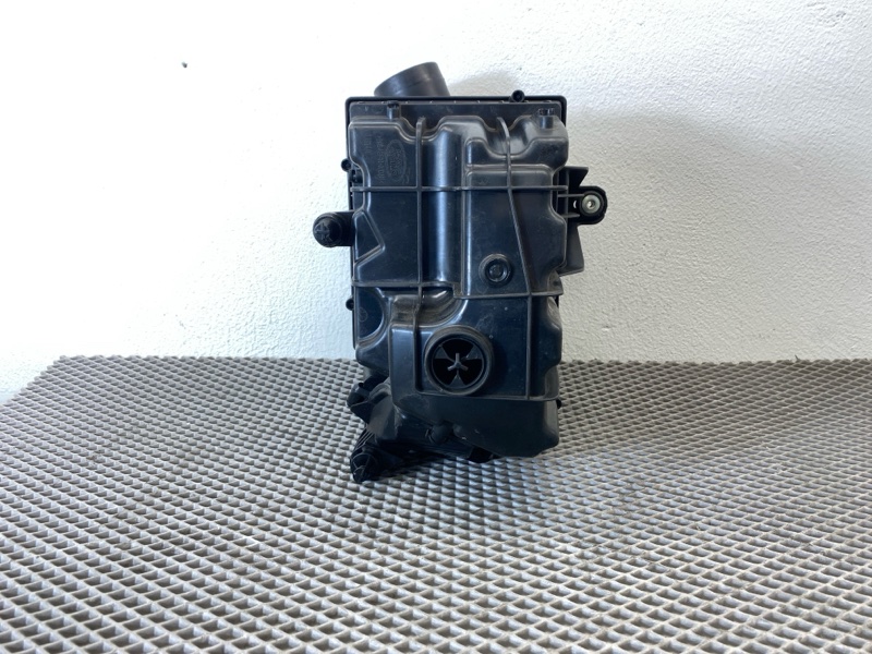 Корпус воздушного фильтра Land Rover Range Rover Evoque (L538, 2013г.)