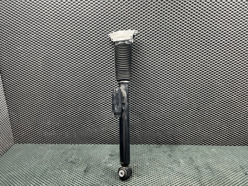 Амортизатор Land Rover Range Rover Sport (L461, 2025г.)