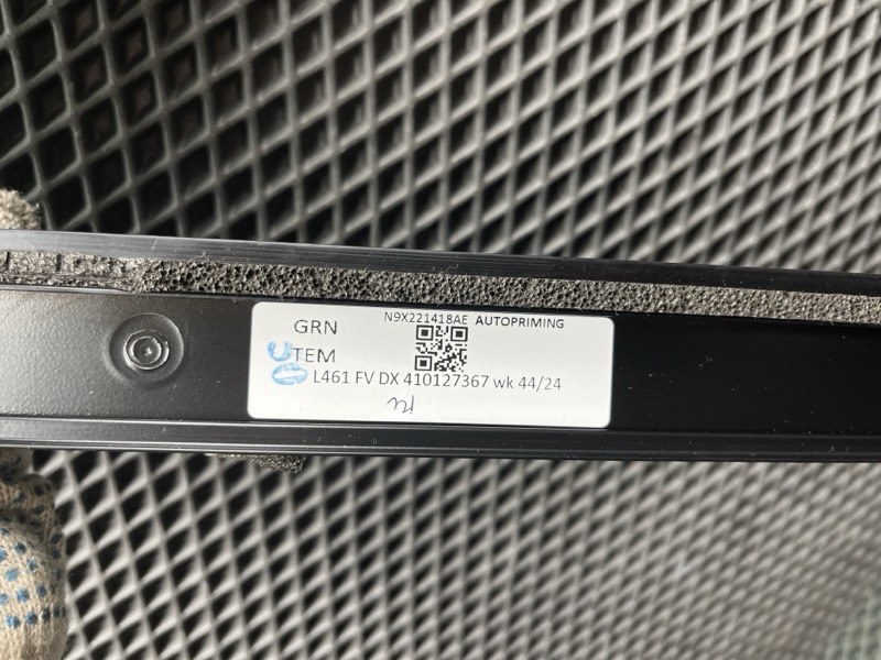 Стекло двери Land Rover Range Rover Sport (L461, 2025г.)