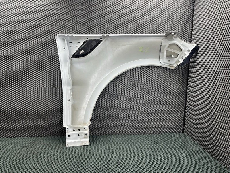 Крыло Land Rover Range Rover Sport (L494, 2015г.)