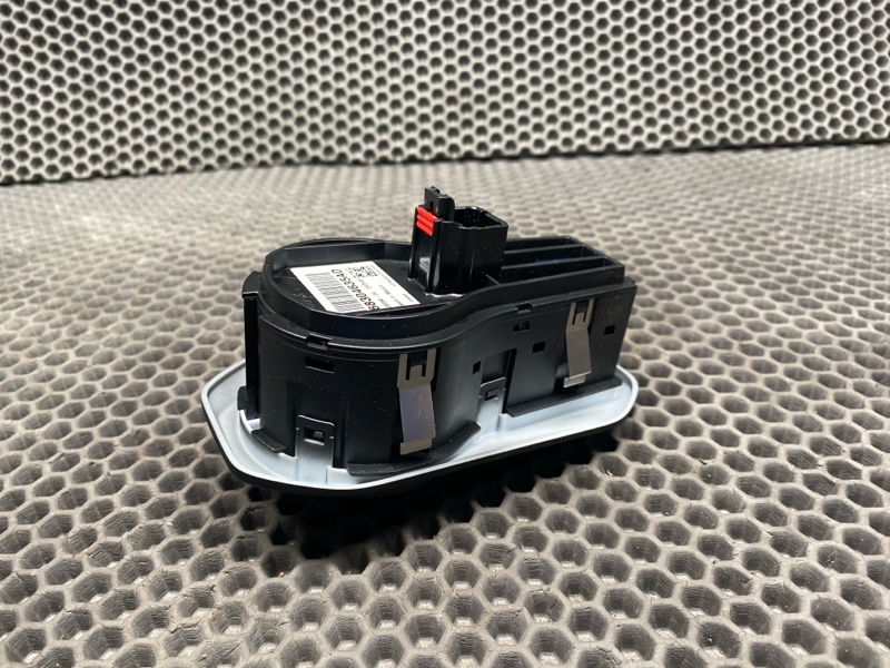 Блок управления светом Jeep Wrangler (JL, 2025г.)