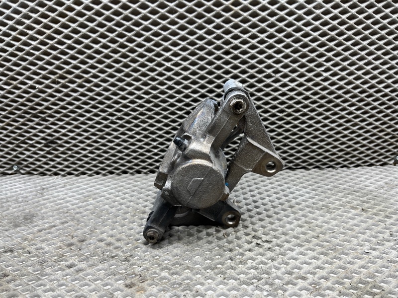 Суппорт Jeep Wrangler (JLUS74, 2020г.)