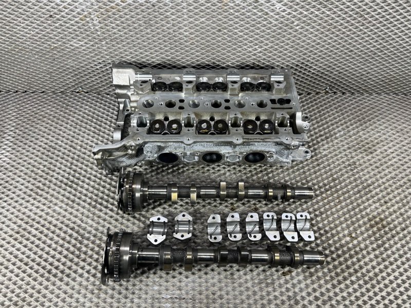Головка блока цилиндров Land Rover Discovery 4 (L319, 2015г.)