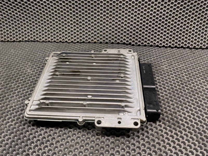 Блок управления двигателем Land Rover Range Rover Sport (L320, 2012г.)