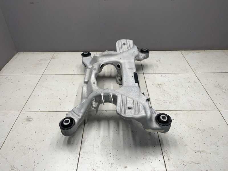 Подрамник Land Rover Range Rover Sport (L494, 2021г.)