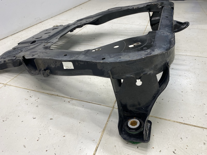 Подрамник Land Rover Discovery Sport (L550, 2018г.)