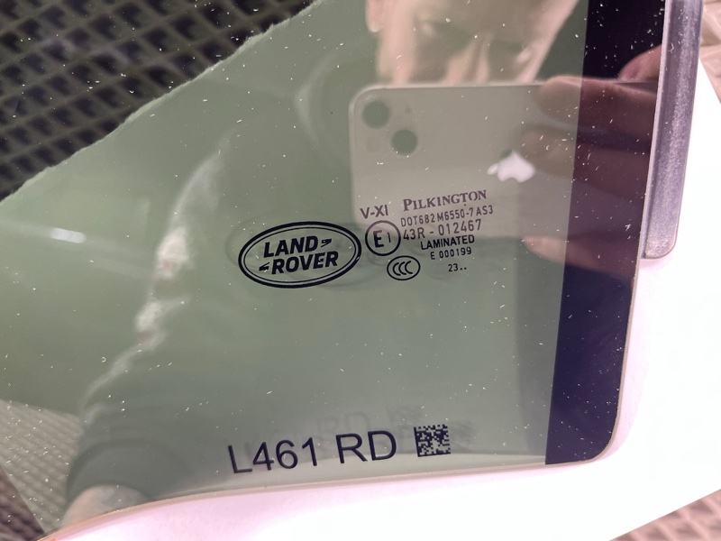 Стекло двери Land Rover Range Rover Sport (L461, 2024г.)
